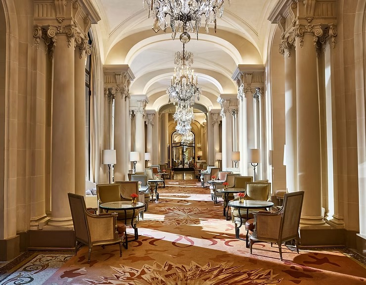Hotel Plaza Athénée La Galerie, Paris luxury hotel for wine travelers