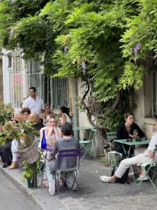 A Parisian lunch escape - The Art of Living in Paris